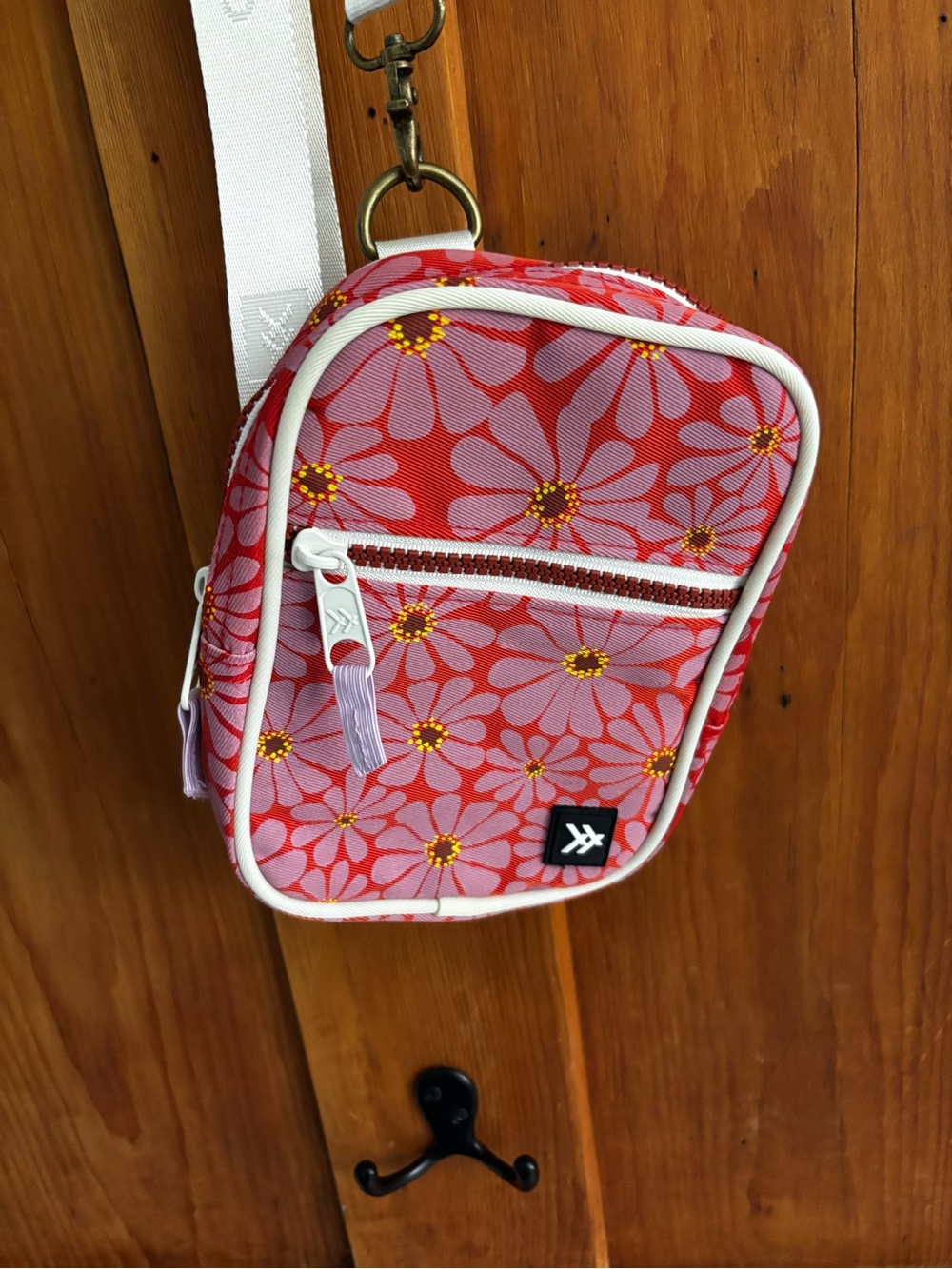 Daisy purse-thread